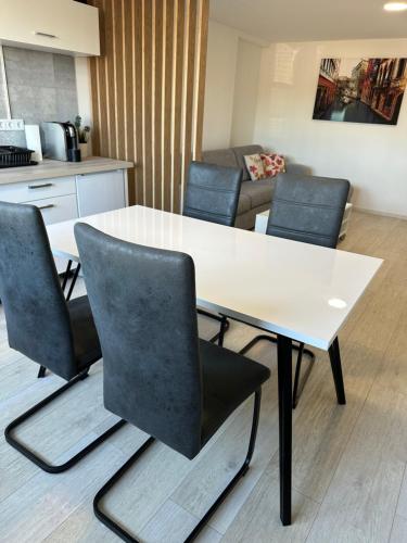 Moderne FerienWohnung NeuBau Merzig Moderne FerienWohnung NeuBau Merzig