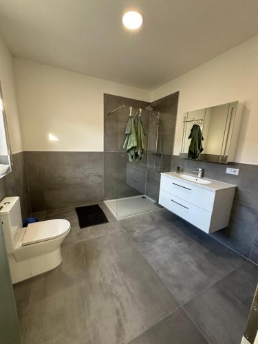 Moderne FerienWohnung NeuBau Merzig Moderne FerienWohnung NeuBau Merzig