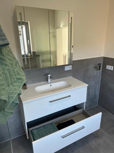 Moderne FerienWohnung NeuBau Merzig Moderne FerienWohnung NeuBau Merzig