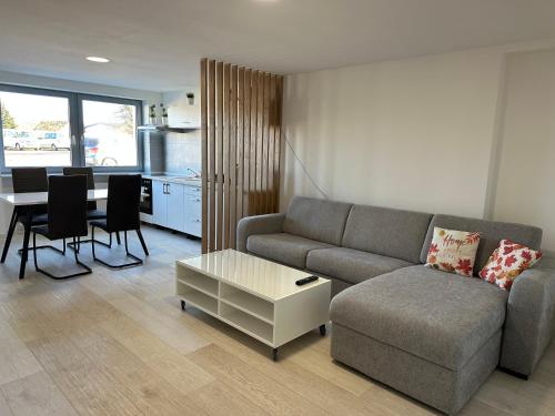 Moderne FerienWohnung NeuBau Merzig Moderne FerienWohnung NeuBau Merzig