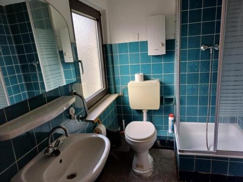 Dachgeschosswohnung in Poll, Cologne (photo 3)