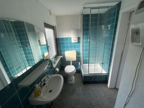 Dachgeschosswohnung in Poll, Cologne (photo 6)