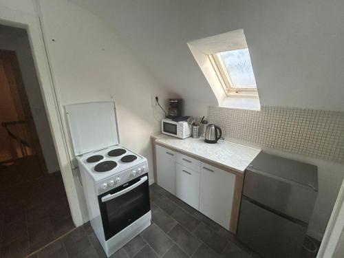 Dachgeschosswohnung in Poll, Cologne (photo 8)