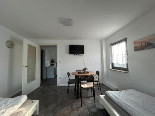 Dachgeschosswohnung in Poll, Cologne (photo 9)