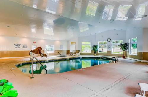 The Islander- Luxurious Beach Property in Hilton Head Island Waterfront