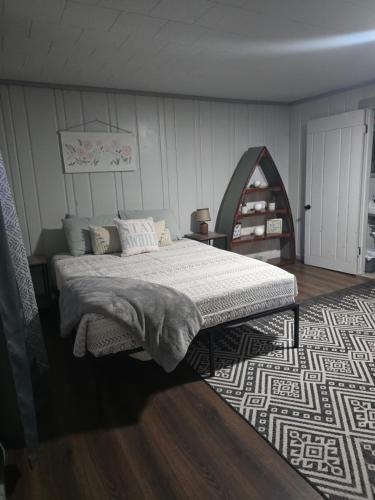 Sleeps 3