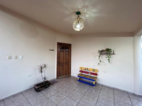 . Guayacán