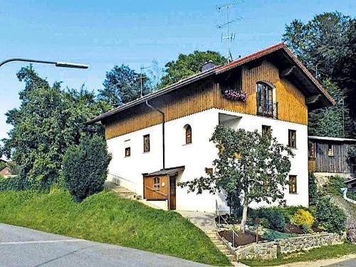 Gemütliche Ferienwohnung mit Garten in Zenting in Zenting, Deutschland