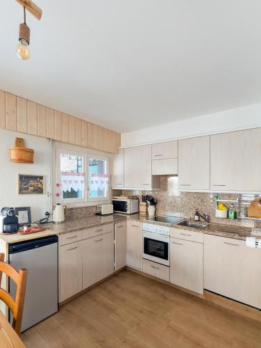 Cosy Centered with Garden and View in Veysonnaz, Veysonnaz (fotografie 8)