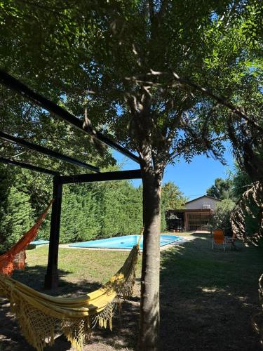 Casa con pileta y patio privado en Ibarlucea in 라 세라미카 이 쿠요