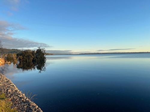. Mantilhue Lago Puyehue Cabaña