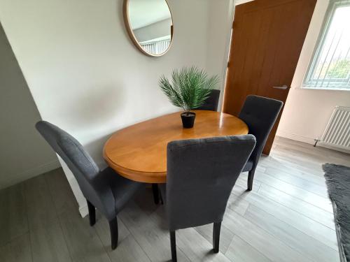 Cosy, Modern Home Near BHX, NEC and City Centre, Бирмингем (фото 6)
