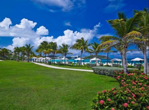 3BR 2Bths-Enjoy 2 sides of Sint Maarten in Oyster Pond
