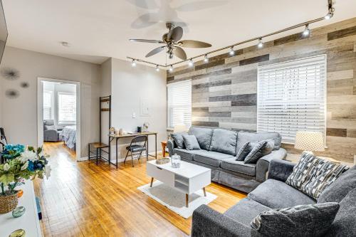 1 Mi to Downtown Newark Urban Escape!