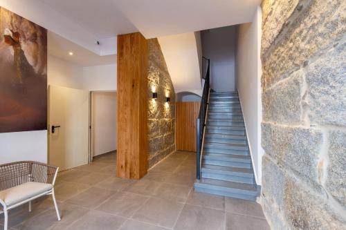 2 bedrooms, 4 beds