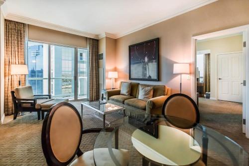MGM Signature 1BR with Balcony 08714, Las Vegas (photo 8)