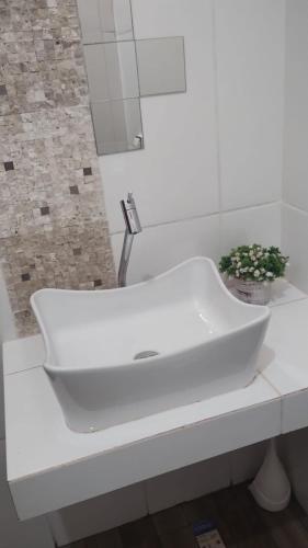 Otimo rancho com churrasqueira - Miguelopolis SP