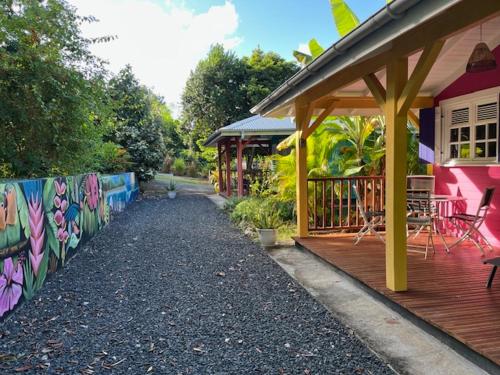 Jardin des Anges-Bungalows créoles et studio (Jardin des Anges-Bungalows creoles et studio) in Le Moule