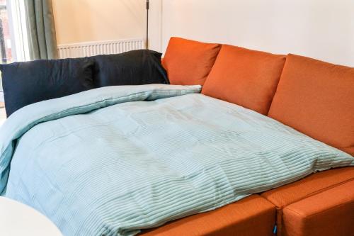 Balmoral Court -Sleeps 6 - Free Parking with Workspace - Balcony & High-Speed WiFi, Birmingham (fotografie 7)