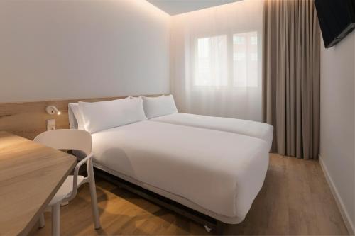 2 twin beds