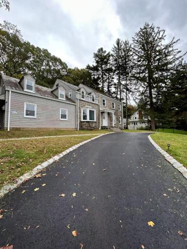 Unterkunft von außen, Lin Wood Retreat in Plainfield (NJ)