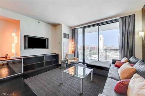 Beautiful Mountain-Views Studio at the Palms 11307 Beautiful Mountain-Views Studio at the Palms 11307