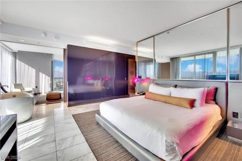 Luxury 1BR Palms STRIP VIEW BALCONY ACCESS 37322, Las Vegas (zdjęcie 4)
