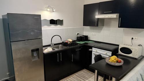 Konyha, BLUE LAGOON - Terrace View & Beach Access - FREE WIFI PARKING - Bora Bora Dream - SPECIAL OFFER in Faanui