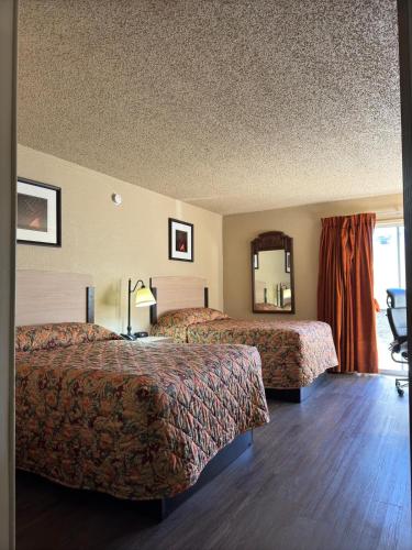 American Inn & RV Park - image 8
