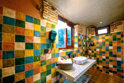 Villa with Sea View image 10