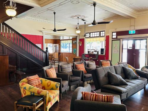 Közös társalgó / TV, Exchange Hotel Backpacker Resort in Mossman