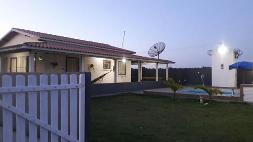 Casa de Praia com Piscina in São Francisco De Itabapoana