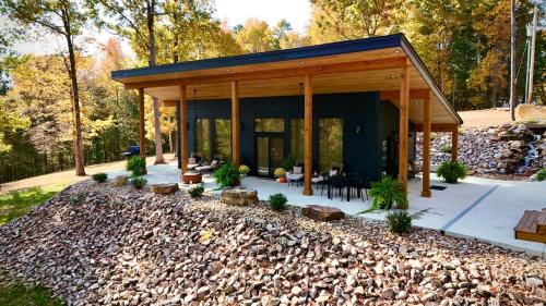 Coral Ridge on Indian Creek-A Couples Getaway in Savannah, USA
