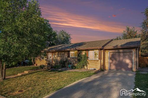 Two Incredible Homes - 07 Miles Apart Two Incredible Homes - 07 Miles Apart