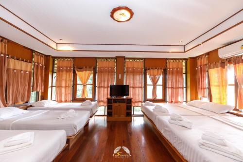 Suanya Kohkood Resort and Spa Room Type - Family Double Room
