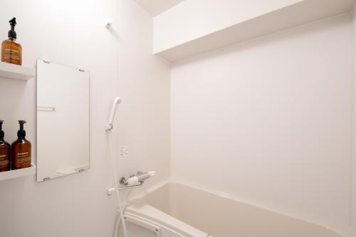 Standard Double Room image 2