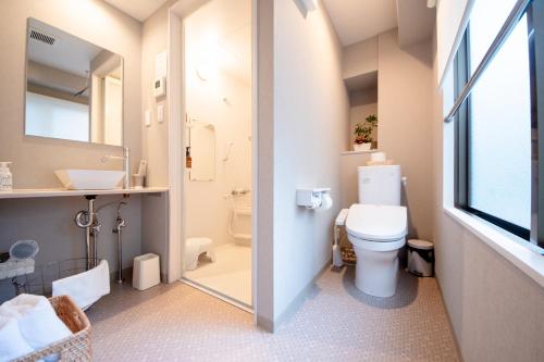 Standard Double Room image 1