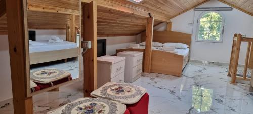 設施, Country House Bubullime Albania (Villa - Cottage) in 科洛涅