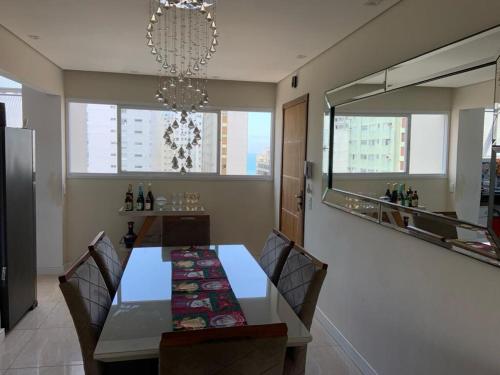 Apt Luxo Pitangueiras - Pé na Areia Guarujá (Apt Luxo Pitangueiras - Pe na Areia Guaruja) in Barra Funda