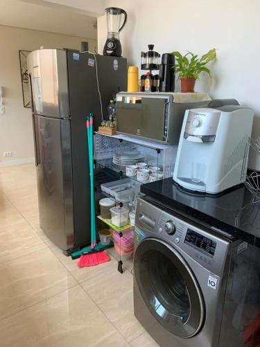 Apt Luxo Pitangueiras - Pé na Areia Guarujá (Apt Luxo Pitangueiras - Pe na Areia Guaruja) in Barra Funda