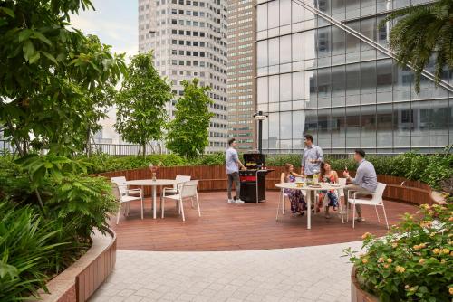 Facilities, Oakwood Premier Raffles Place Singapore in CBD