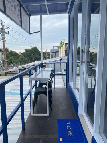 陽台/露台, 羅莎琳睡眠盒子 Blok O (Rosalyne Sleepbox Blok O) in 日惹