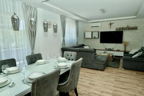 House Lana in Bristivica