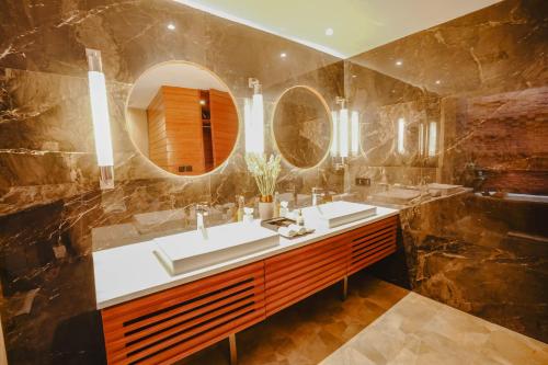 One-Bedroom Imperial Villa with Private Pool image 4