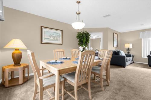 5 Bedroom Platinum Home with Games Room and Spa