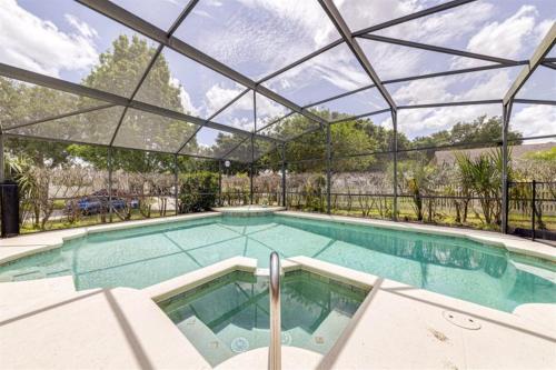 5 Bedroom Platinum Home with Games Room and Spa
