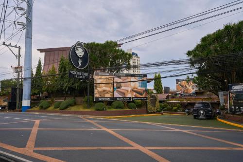 Victoria Court Hillcrest, Manila