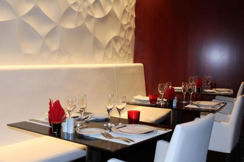 Hotel Porta Fira 4* Sup - image 14