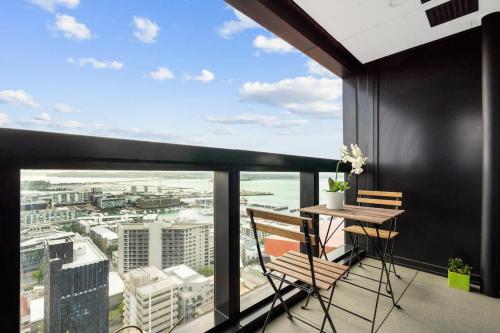 Amazing Harbour & Sea View 2Bd & 2Bth with Aircon Near Skytower & Britomart, Auckland (foto 3)