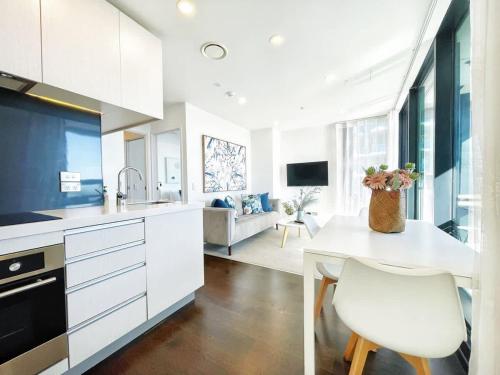 Amazing Harbour & Sea View 2Bd & 2Bth with Aircon Near Skytower & Britomart, Auckland (foto 9)